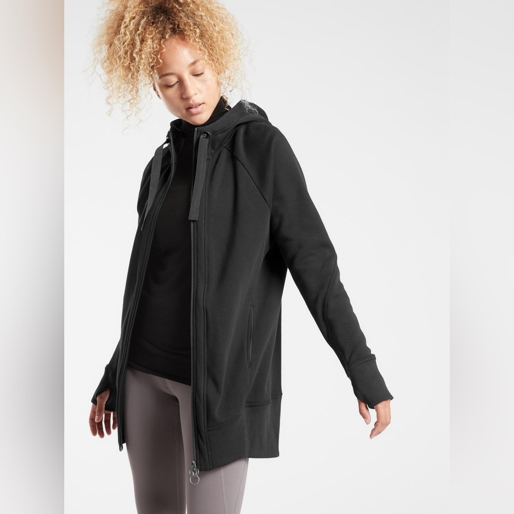 NWT Athleta Triumph Long Cozy Karma Hoodie
